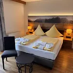 Hotel Koenig Ludwig Stub'n 3*
